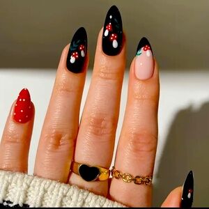 2/$15 💅3/$20 💅High Quality Press On nails Long Med Mushroom Print Almond